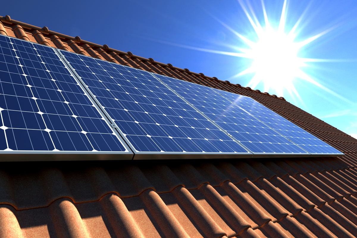Nel 2022 si è registrato il numero record di ore di sole in Europa per le fonti rinnovabili | L’analisi