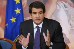 Raffaele Fitto: “Sul PNRR è il momento della verità sulle scelte”