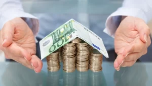 La casa è una priorità ma una famiglia su 3 teme l'affitto | L’analisi