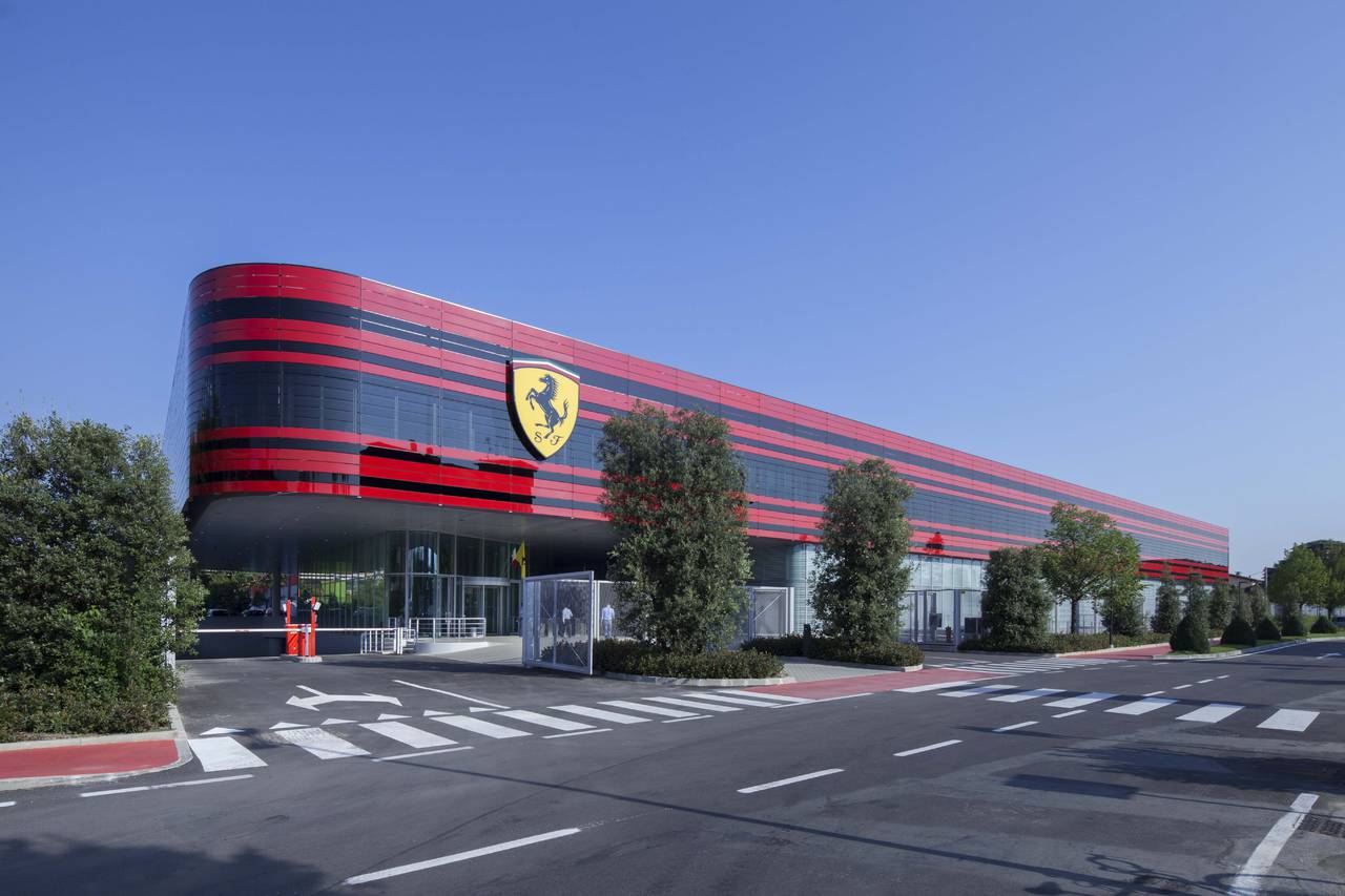 La Ferrari dà il via ai pagamenti in criptovalute negli USA | Lo scenario