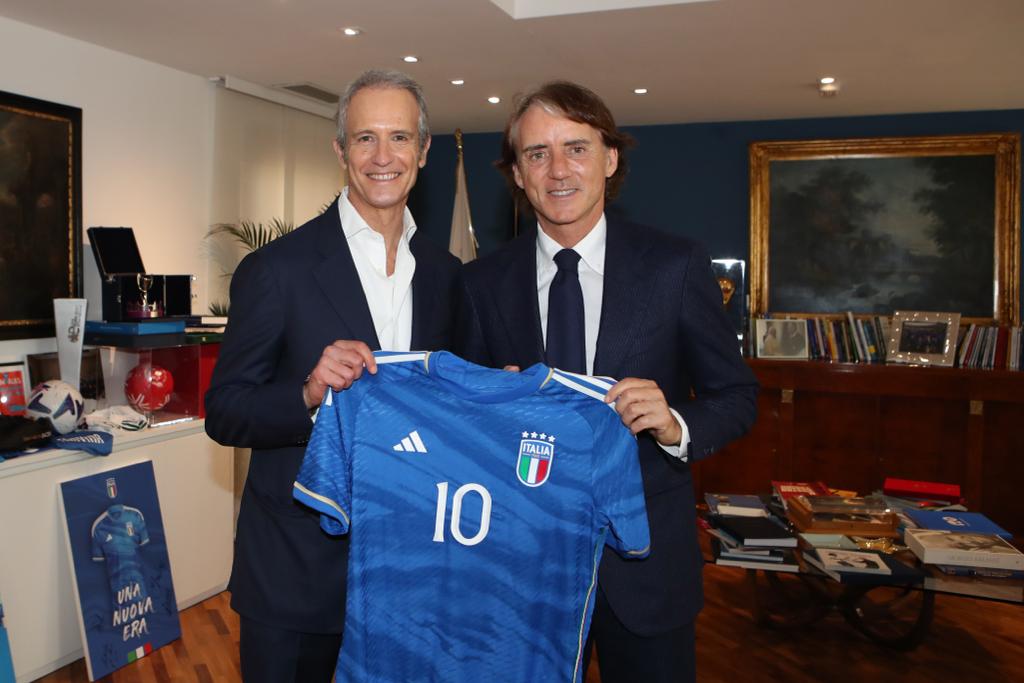 Alessandro Benetton, presidente di Edizione: "La maglia azzurra ci rappresenta ed è per questo che siamo orgogliosi di essere al fianco della Federazione"