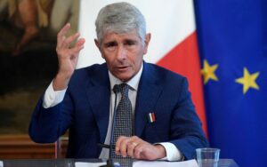 Il ministro Abodi: “La pista di Cortina? Sarebbe inopportuno spendere altri 60 milioni”