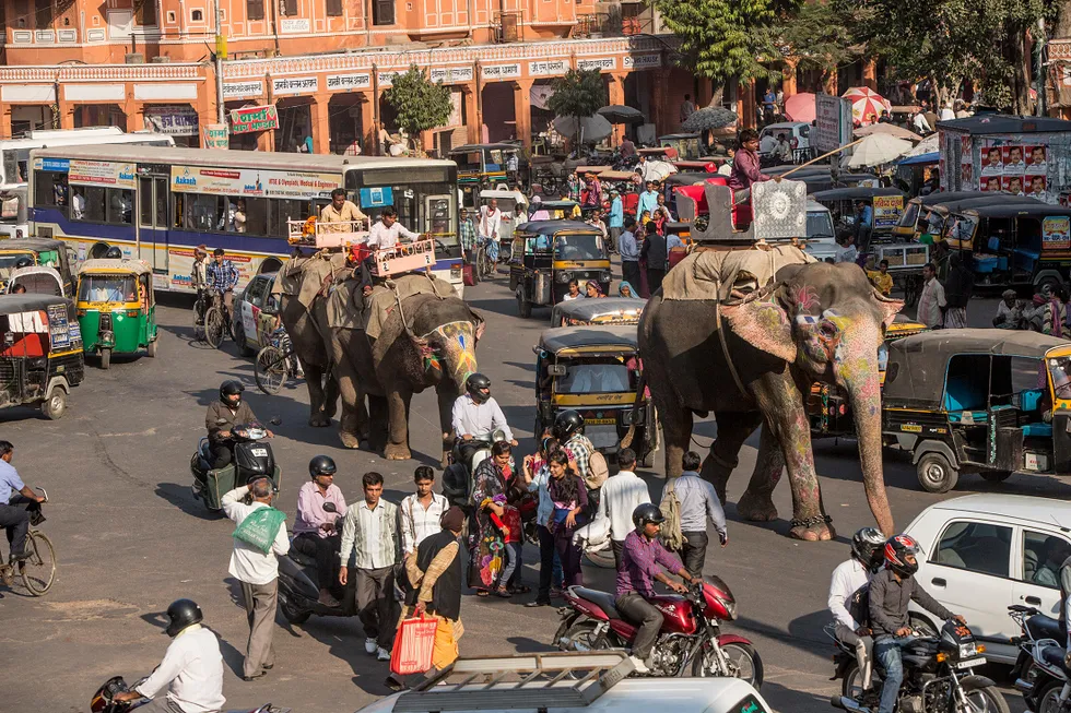 L’India cresce nell’economia globale a scapito della Cina | Lo scenario
