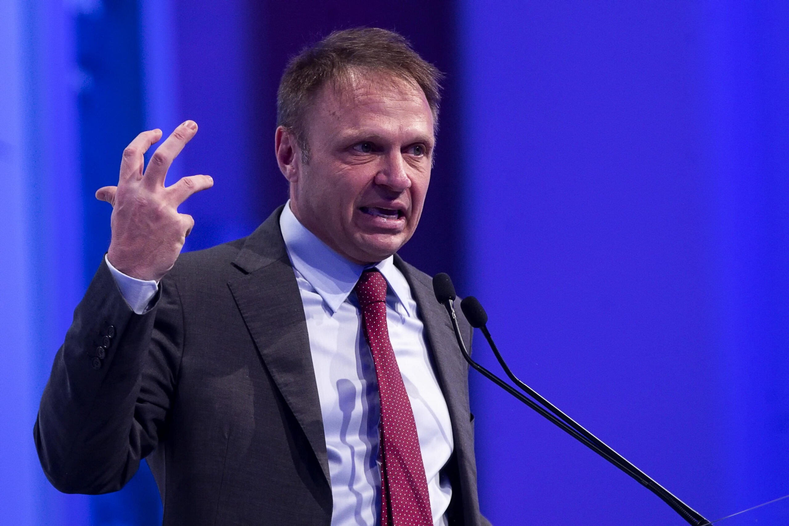 L’annuncio del Ministro Lollobrigida: “Via libera dall’Ue al decreto per il parco Agrisolare”