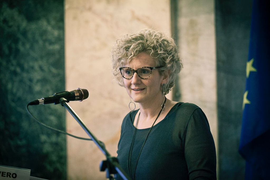 Debora Fino, presidente Re Soil Foundation: “Mancano azioni concrete nel testo UE per fermare il degrado del suolo”