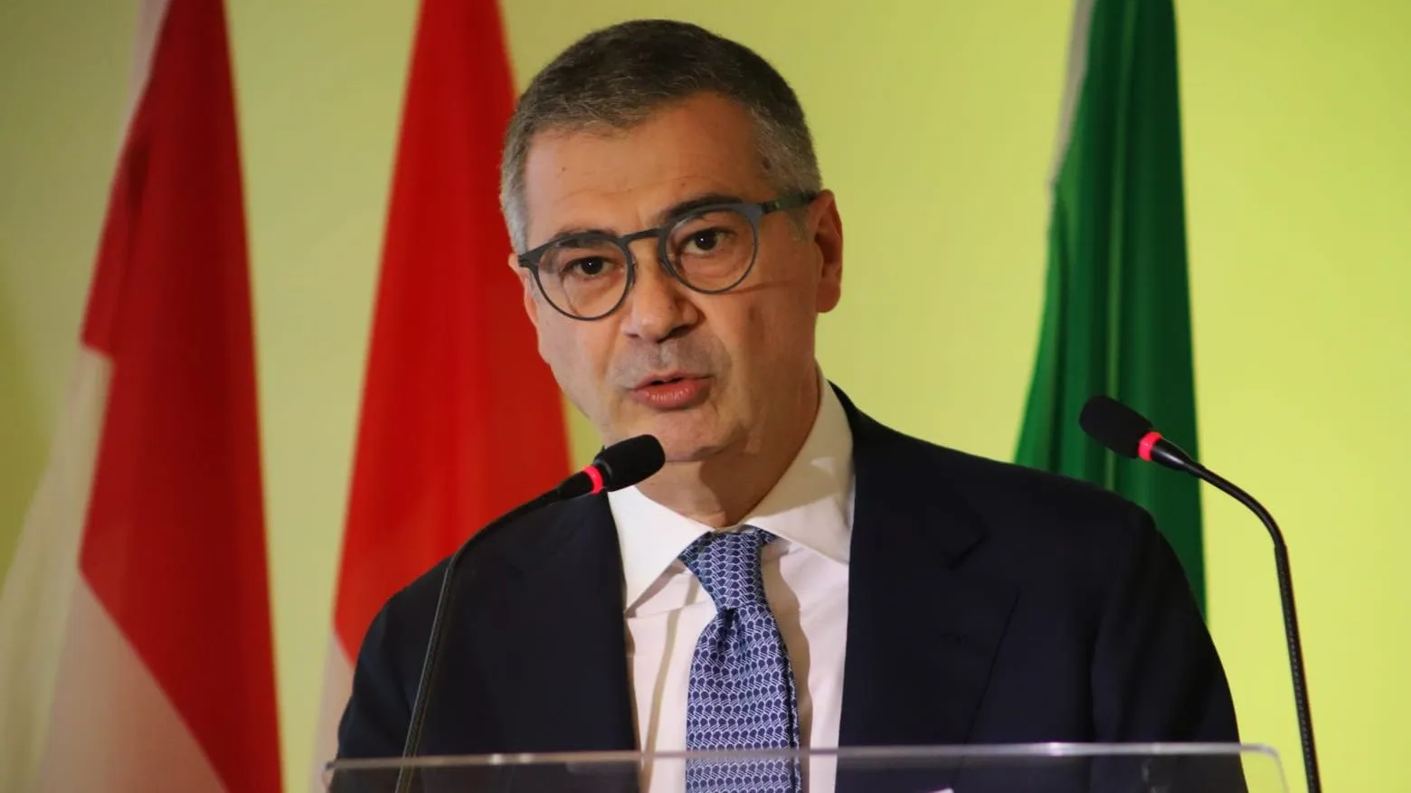 Il commissario straordinario della Zes Campania, Giosy Romano, fa ripartire il sito della Whirlpool di Napoli | L’iniziativa