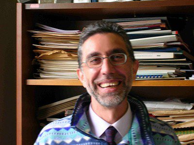 Paolo Di Lazzaro, fisico Enea: “Con la luce ultravioletta ridurremo i pesticidi”