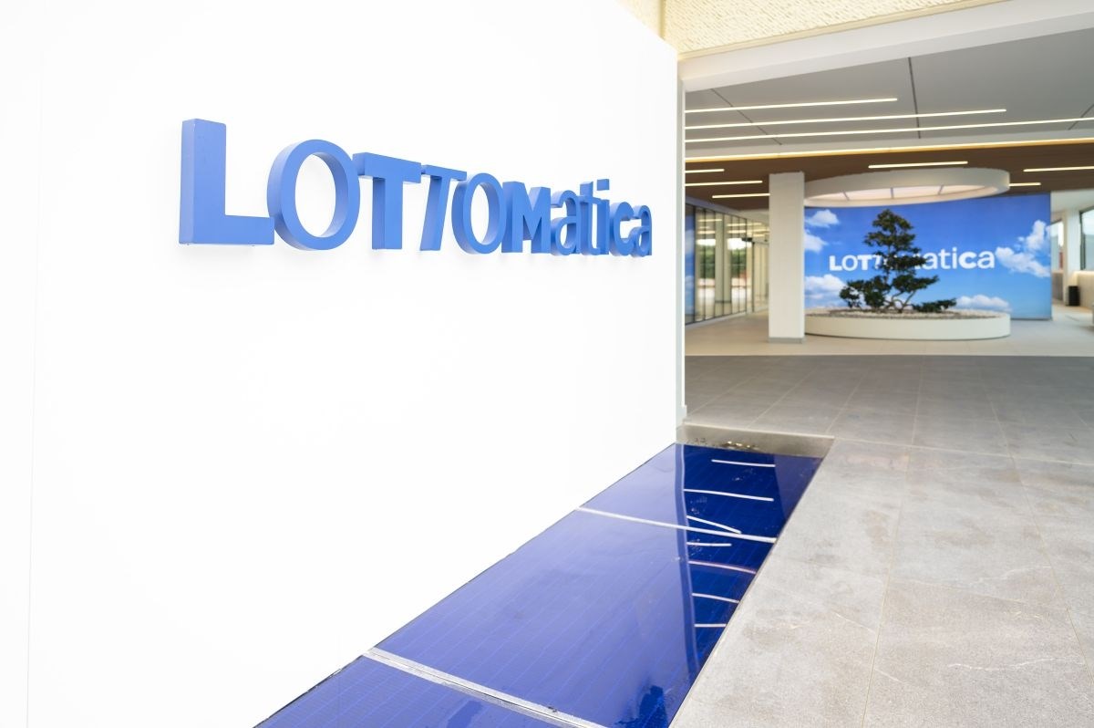 Lottomatica continua a crescere e nel 2024 continueranno le acquisizioni | L’analisi