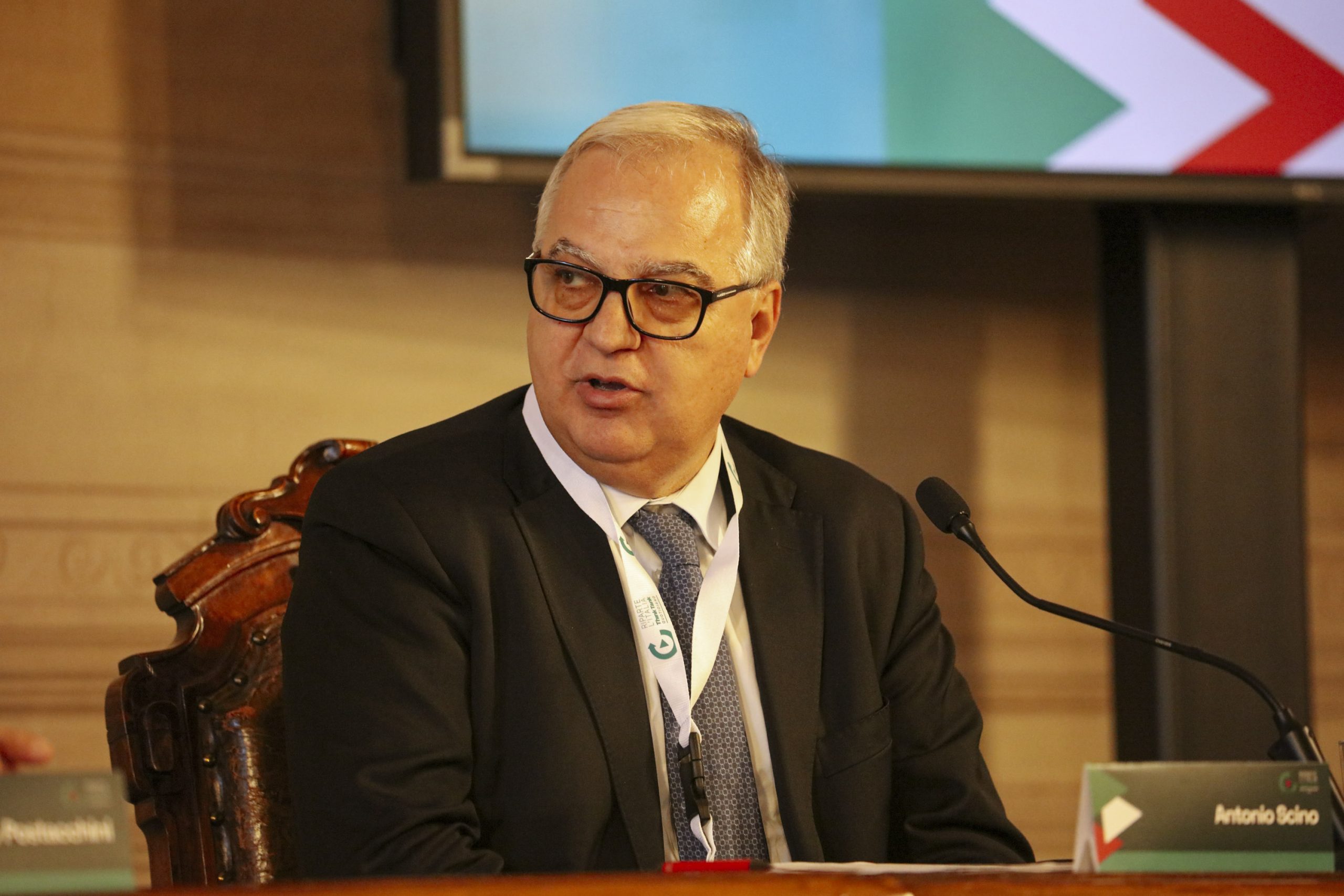 Antonio Scino, General Counsel FS Italiane: “La mobilità sostenibile è una priorità strategica”